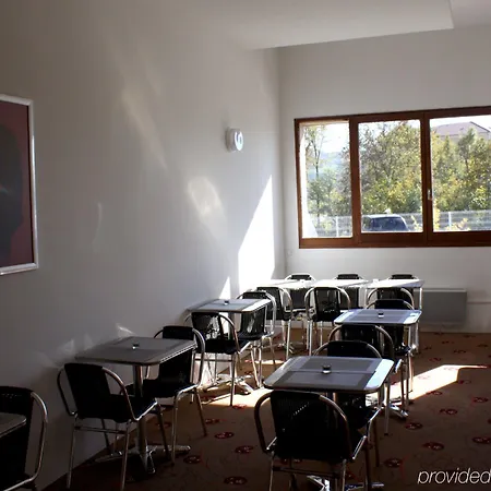 Hotel Logis Havvah 3*